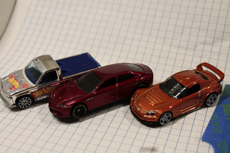 Illustration for article titled "Call Your Custom": Hot Wheels Trading/Customization Haul
